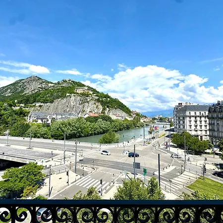 Le Bastille, 6 Pers, 300 M Gare, Climatisation