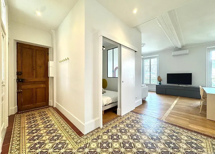 Le Bastille, 6 Pers, 300 M Gare, Climatisation Apartament *