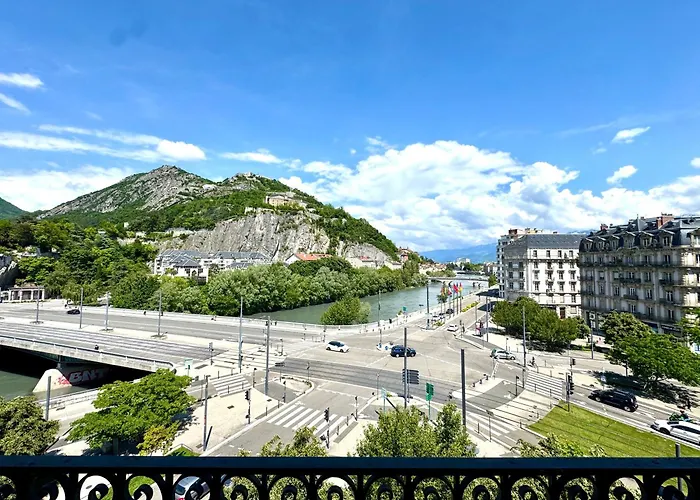 Le Bastille, 6 Pers, 300 M Gare, Climatisation