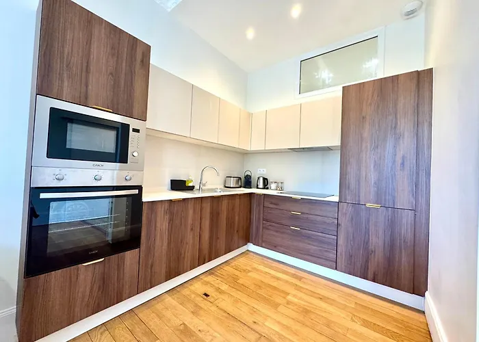 Le Bastille, 6 Pers, 300 M Gare, Climatisation