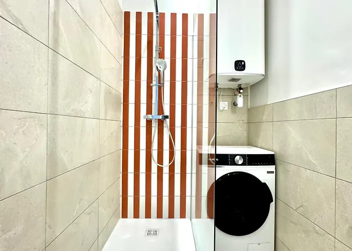 Le Bastille, 6 Pers, 300 M Gare, Climatisation